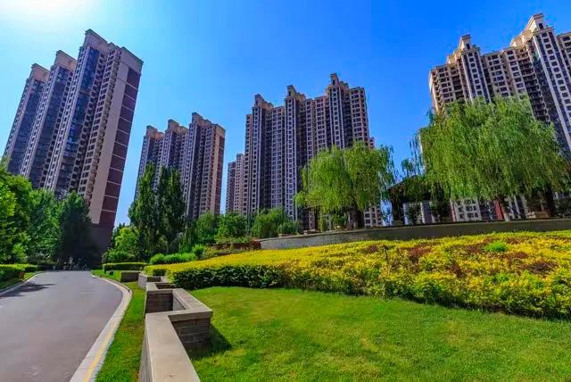 3月70城房價數(shù)據(jù)出爐!各線城市降幅收窄,是回暖信號嗎?