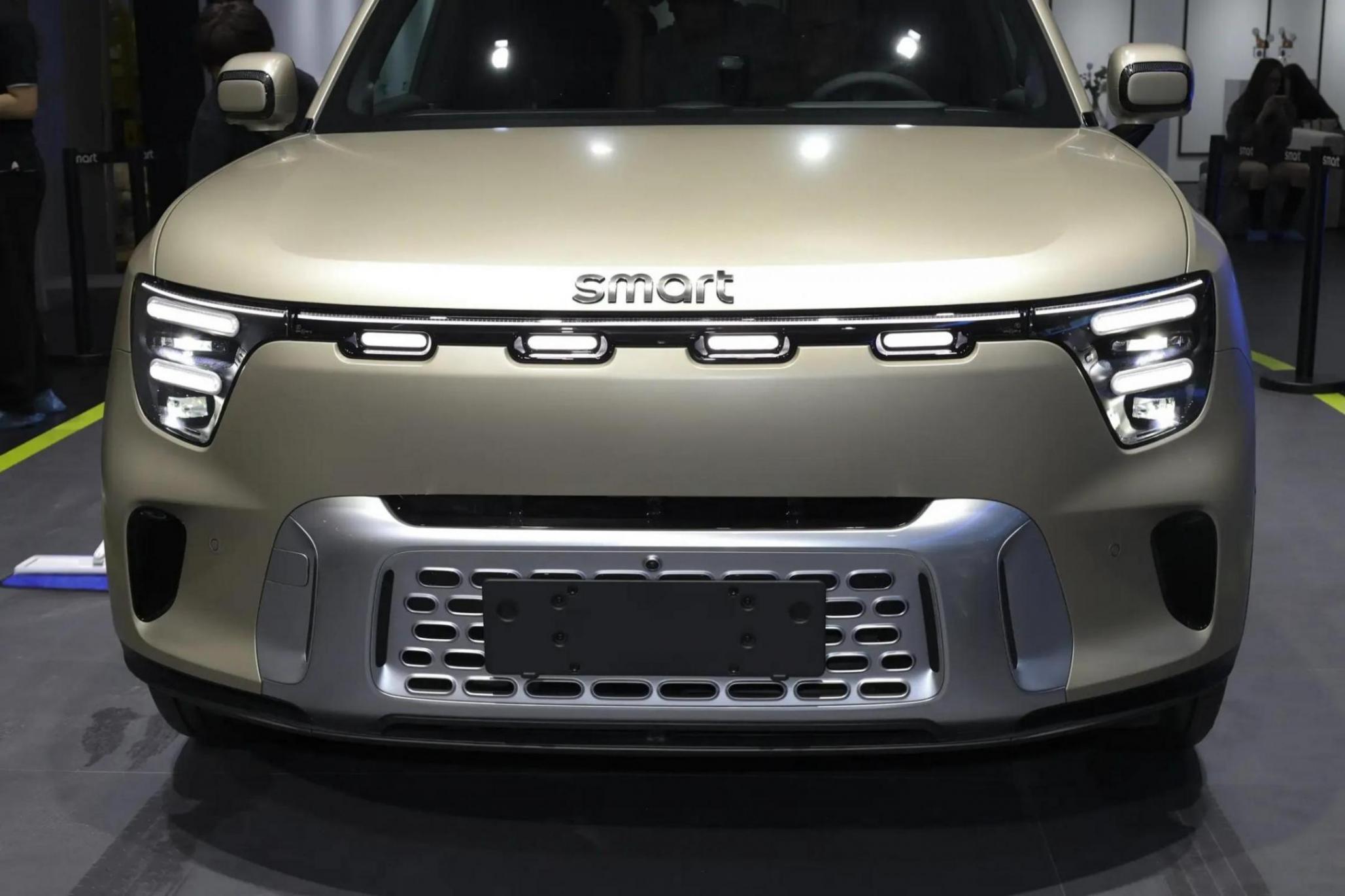 smart精靈5超長續航豪華四驅版:800V+奔馳設計30萬級純電新玩家